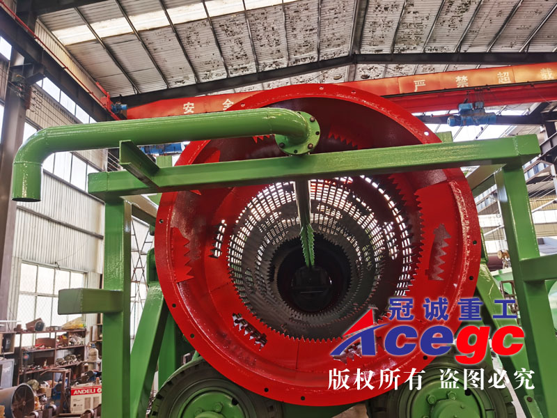 移動(dòng)加重改進(jìn)型選礦車(chē)